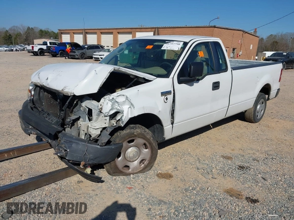 2008 Ford F-150 XL with VIN 1FTRF12278KB62993, listed as a IAAI auction lot 41757798 with 188,967 mi miles. Bid and sale history available at carsss.com. Image 2.
