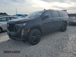 2022 Cadillac Escalade ESV Sport Platinum with VIN 1GYS4RKL4NR306690, listed as a Copart auction lot 84485614 with 45,165 mi miles and Salvage title. Bid and sale history available at DreamBid. Image 1.