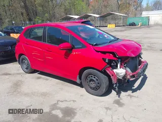2019 Honda Fit LX with VIN 3HGGK5H48KM749515, listed as a IAAI auction lot 41957816 with 189,453 mi miles. Bid and sale history available at carsss.com. Image 1.