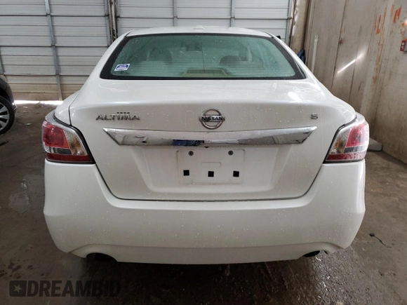2015 Nissan Altima SV with VIN 1N4AL3AP5FC205822, listed as a Copart auction lot 51036335 with 172,484 mi miles and Salvage Title. Bid and sale history available at DreamBid. Image 6.