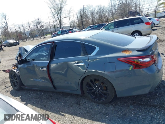 2017 Nissan Altima S z VIN 1N4AL3AP5HC234322, wystawiony jako IAAI lot #41947565 z przebiegiem 174 659 mil mil oraz . Historia ofert i sprzedaży dostępna na DreamBid. Obrazek 14.