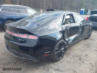 2020 Lincoln MKZ Reserve with VIN 3LN6L5F96LR608237, listed as a IAAI auction lot 41530295 with 45,144 mi miles. Bid and sale history available at carsss.com. Image 4.