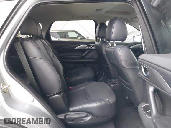 2023 Mazda CX-9 Touring с VIN JM3TCBCY6P0657078, выставлен на аукционе IAAI как лот 42125568 с пробегом 42 625 миль миль и . История ставок и продаж доступна на DreamBid. Изображение 8.
