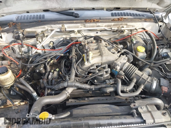 2002 Nissan Xterra XE with VIN 5N1ED28T52C505940, listed as a IAAI auction lot 42667003 with 259,871 mi miles and . Bid and sale history available at DreamBid. Image 10.