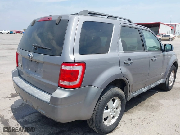2008 Ford Escape XLT with VIN 1FMCU03178KE48057, listed as a IAAI auction lot 42082340 with 281,744 mi miles. Bid and sale history available at carsss.com. Image 4.