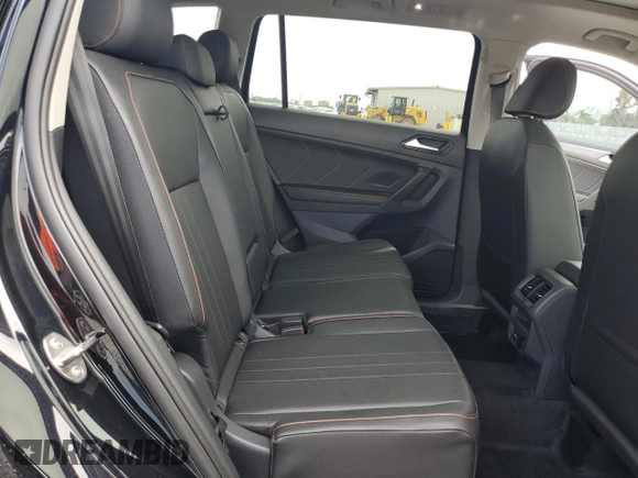 2024 Volkswagen Tiguan Wolfsburg Edition with VIN 3VVAB7AX5RM222435, listed as a Copart auction lot 60470315 with 5,301 mi miles and Salvage title. Bid and sale history available at DreamBid. Image 11.