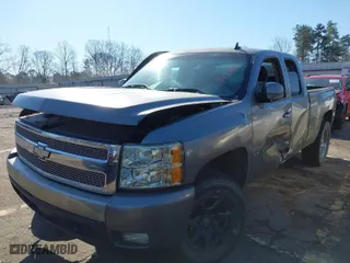 2007 Chevrolet Silverado 1500 LTZ with VIN 1GCEK19037Z512348, listed as a IAAI auction lot 41780151 with 1 mi miles. Bid and sale history available at carsss.com. Image 2.