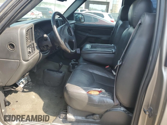 2003 Chevrolet Silverado 1500 LS with VIN 1GCEK14V23Z186300, listed as a Copart auction lot 65551504 with 271,566 mi miles and Salvage Title. Bid and sale history available at DreamBid. Image 7.
