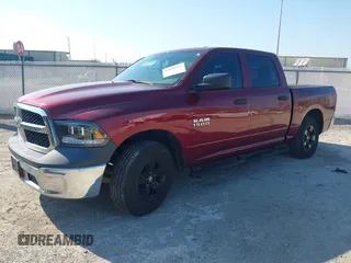 2018 Ram 1500 Express z VIN 1C6RR6KG5JS259672, wystawiony jako IAAI lot #41698317 z przebiegiem 93 789 mil mil oraz . Historia ofert i sprzedaży dostępna na DreamBid. Obrazek 17.