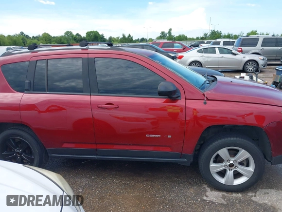 2017 Jeep Compass Sport SE with VIN 1C4NJDBBXHD104167, listed as a IAAI auction lot 42455982 with 171,872 mi miles and . Bid and sale history available at DreamBid. Image 13.