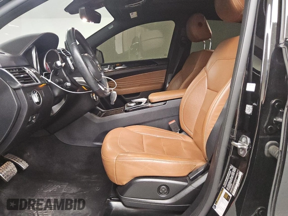 2018 Mercedes-Benz GLE 43 AMG z VIN 4JGED6EB5JA113618, wystawiony jako Copart lot #51303915 z przebiegiem 60 982 mil mil oraz Czysty tytuł • Clean title. Historia ofert i sprzedaży dostępna na DreamBid. Obrazek 7.