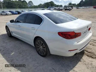 2020 BMW 5 Series 530i with VIN WBAJR3C0XLWW63677, listed as a Copart auction lot 61009385 with 138,654 mi miles and Clean title. Bid and sale history available at DreamBid. Image 2.