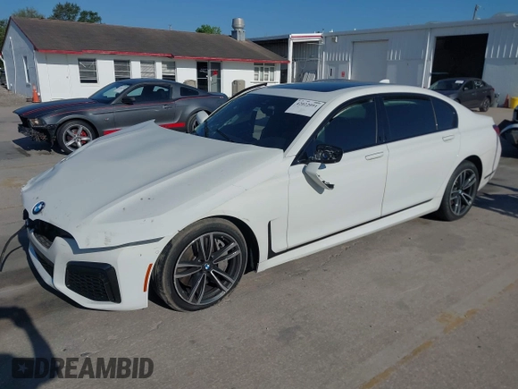 2020 BMW 7 Series 750i xDrive с VIN WBA7U2C05LGJ59941, выставлен на аукционе IAAI как лот 42022091 с пробегом 50 605 миль миль и . История ставок и продаж доступна на DreamBid. Изображение 2.