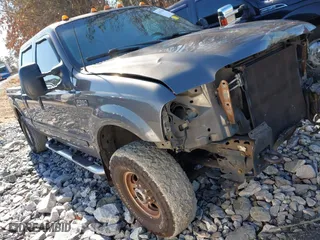 2002 Ford Super Duty F-250 XL with VIN 1FTNW21F52ED15515, listed as a IAAI auction lot 41351889 with 313,722 mi miles. Bid and sale history available at carsss.com. Image 1.