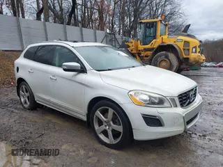 2012 Volvo XC60 3.0L with VIN YV4902DZ2C2313570, listed as a IAAI auction lot 41738649 with 132,068 mi miles. Bid and sale history available at carsss.com. Image 1.