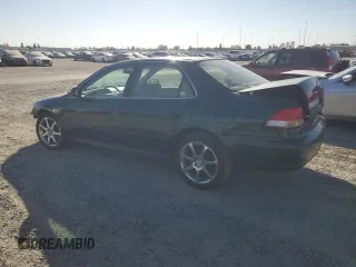 2001 Honda Accord z VIN JHMCG65581C013576, wystawiony jako Copart lot #77839024 z przebiegiem 308 265 mil mil oraz Szkoda całkowita • Salvage title. Historia ofert i sprzedaży dostępna na DreamBid. Obrazek 2.