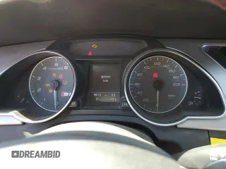 2009 Audi S5 z VIN WAURV78T89A015110, wystawiony jako Copart lot #57497765 z przebiegiem 99 110 mil mil oraz Szkody całkowita. Historia ofert i sprzedaży dostępna na DreamBid. Obrazek 9.