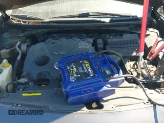 2012 Nissan Maxima SV z VIN 1N4AA5AP7CC808574, wystawiony jako IAAI lot #43087184 z przebiegiem 251 032 mil mil oraz . Historia ofert i sprzedaży dostępna na DreamBid. Obrazek 17.