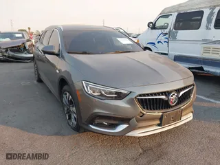 2018 Buick Regal TourX Preferred with VIN W04GU8SX5J1135475, listed as a IAAI auction lot 41236300 with 45,163 mi miles. Bid and sale history available at carsss.com. Image 1.