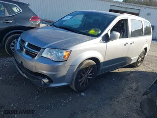 2020 Dodge Grand Caravan SXT with VIN 2C4RDGCG3LR201270, listed as a IAAI auction lot 41402465 with 130,133 mi miles. Bid and sale history available at carsss.com. Image 17.
