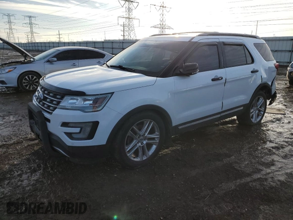 2016 Ford Explorer XLT with VIN 1FM5K8D80GGC95256, listed as a Copart auction lot 44363225 with 105,502 mi miles and Salvage Title. Bid and sale history available at carsss.com. Image 1.