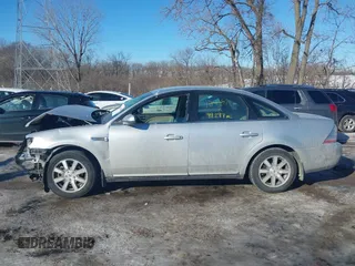 2009 Ford Taurus SEL with VIN 1FAHP24W89G104559, listed as a IAAI auction lot 41363916 with 89,297 mi miles. Bid and sale history available at carsss.com. Image 13.