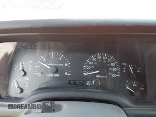 1997 Jeep Cherokee Country with VIN 1J4FJ78S9VL591872, listed as a IAAI auction lot 41830794 with 191,074 mi miles. Bid and sale history available at carsss.com. Image 7.