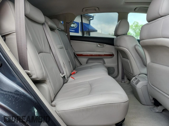 2006 Lexus RX 330 z VIN 2T2HA31U96C090987, wystawiony jako Copart lot #61681485 z przebiegiem 200 706 mil mil oraz Nie do naprawy • Non repairable. Historia ofert i sprzedaży dostępna na DreamBid. Obrazek 10.