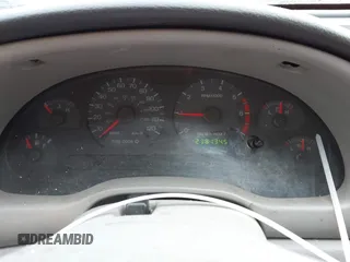 2004 Ford Mustang Standard с VIN 1FAFP40624F172525, выставлен на аукционе IAAI как лот 42388984 с пробегом 238 134 миль миль и . История ставок и продаж доступна на DreamBid. Изображение 7.