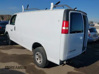 2006 Chevrolet Express Cargo z VIN 1GCGG25V361183813, wystawiony jako IAAI lot #41992215 z przebiegiem Nie podano mil oraz . Historia ofert i sprzedaży dostępna na DreamBid. Obrazek 3.