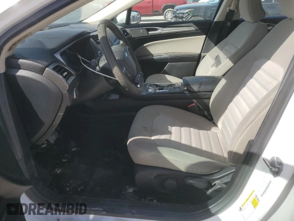 2017 Ford Fusion S with VIN 3FA6P0G71HR244394, listed as a Copart auction lot 48334305 with 70,982 mi miles and Clean Title. Bid and sale history available at carsss.com. Image 7.