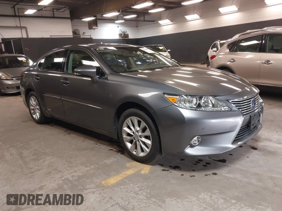 2015 Lexus ES 300h with VIN JTHBW1GG6F2093022, listed as a IAAI auction lot 42484360 with 36,875 mi miles and . Bid and sale history available at DreamBid. Image 1.