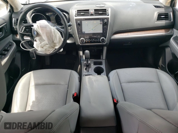 2018 Subaru Outback Limited with VIN 4S4BSENC2J3213109, listed as a Copart auction lot 60609905 with 32,899 mi miles and Salvage title. Bid and sale history available at DreamBid. Image 8.