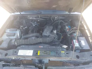 2003 Ford Ranger XL with VIN 1FTYR10U23PA44921, listed as a IAAI auction lot 41788023 with 128,034 mi miles. Bid and sale history available at carsss.com. Image 10.