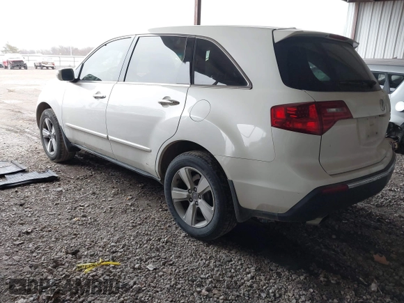 2013 Acura MDX with VIN 2HNYD2H20DH513432, listed as a IAAI auction lot 41458326 with 121,972 mi miles. Bid and sale history available at carsss.com. Image 3.