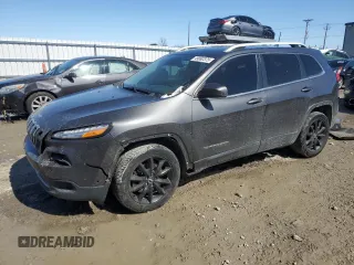 2016 Jeep Cherokee High Altitude with VIN 1C4PJLDB8GW264146, listed as a Copart auction lot 49992375 with 172,109 mi miles and Clean Title. Bid and sale history available at carsss.com. Image 1.