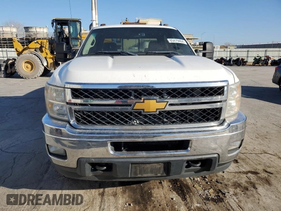 2011 Chevrolet Silverado 3500HD DRW LTZ with VIN 1GC4K1C80BF199473, listed as a Copart auction lot 85479404 with 175,576 mi miles and Salvage Title. Bid and sale history available at carsss.com. Image 5.