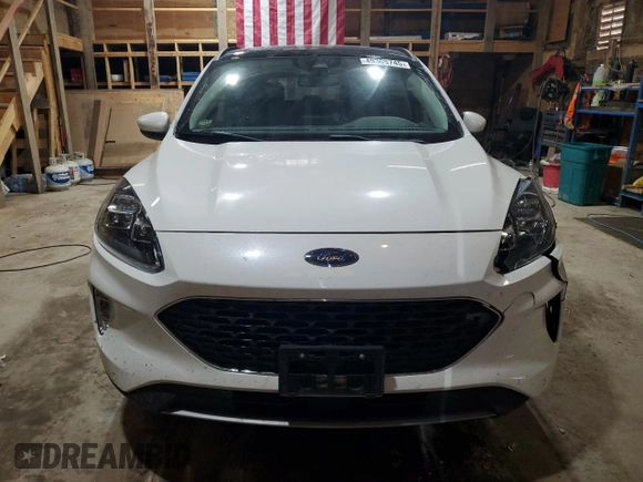 2021 Ford Escape Titanium with VIN 1FMCU9J95MUB26559, listed as a Copart auction lot 49305745 with 81,165 mi miles and Salvage title. Bid and sale history available at DreamBid. Image 5.