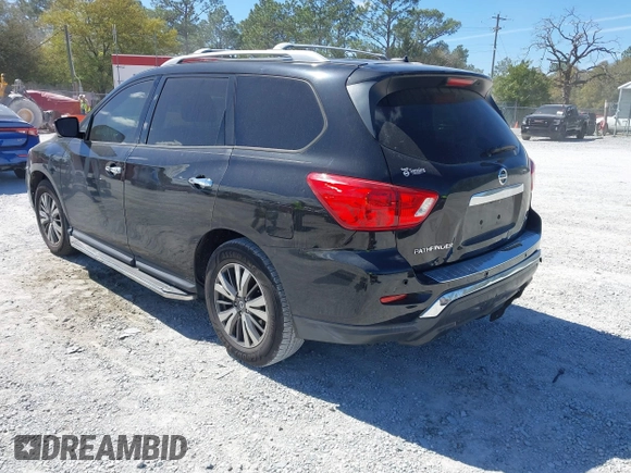 2017 Nissan Pathfinder S z VIN 5N1DR2MN8HC613384, wystawiony jako IAAI lot #41826359 z przebiegiem 138 960 mil mil oraz . Historia ofert i sprzedaży dostępna na DreamBid. Obrazek 3.