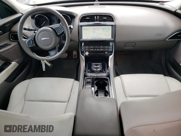 2019 Jaguar XE 25t Premium with VIN SAJAD4FX6KCP43835, listed as a Copart auction lot 67842174 with 53,712 mi miles and Non Repairable. Bid and sale history available at carsss.com. Image 8.