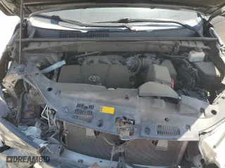 2018 Toyota Highlander SE with VIN 5TDJZRFH3JS839344, listed as a Copart auction lot 53492575 with 71,431 mi miles and Salvage Title. Bid and sale history available at carsss.com. Image 12.