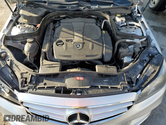2015 Mercedes-Benz E 350 Luxury with VIN WDDHF8JB7FB134619, listed as a Copart auction lot 73518344 with 185,128 mi miles and Salvage title. Bid and sale history available at DreamBid. Image 11.