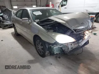 2004 Lexus ES 330 with VIN JTHBA30G045024889, listed as a IAAI auction lot 41966472 with 234,420 mi miles. Bid and sale history available at carsss.com. Image 1.