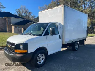 2015 Chevrolet Express Commercial with VIN 1GB0G2CF6F1258151, listed as a Copart auction lot 88178885 with 166,497 mi miles and Clean Title. Bid and sale history available at carsss.com. Image 2.