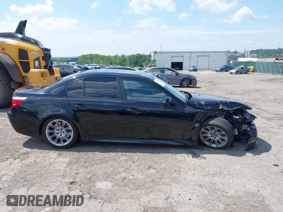 2010 BMW 5 Series 535i с VIN WBANW1C55AC166688, выставлен на аукционе IAAI как лот 42687741 с пробегом 62 090 миль миль и . История ставок и продаж доступна на DreamBid. Изображение 12.