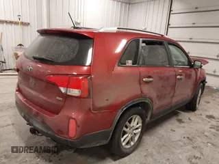 2014 Kia Sorento LX with VIN 5XYKT3A6XEG492008, listed as a IAAI auction lot 41559353 with 231,259 mi miles. Bid and sale history available at carsss.com. Image 4.