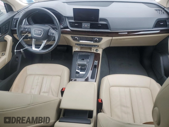 2018 Audi Q5 Premium with VIN WA1ANAFY4J2227815, listed as a Copart auction lot 48627415 with 0 mi miles and Salvage Title. Bid and sale history available at carsss.com. Image 8.