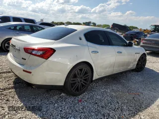 2015 Maserati Ghibli S Q4 z VIN ZAM57RTA5F1147830, wystawiony jako Copart lot #57204205 z przebiegiem 89 828 mil mil oraz Tytuł czysty. Historia ofert i sprzedaży dostępna na DreamBid. Obrazek 3.