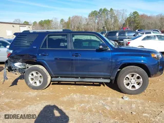 2020 Toyota 4Runner SR5 with VIN JTEBU5JR8L5777990, listed as a IAAI auction lot 41582185 with 37,862 mi miles. Bid and sale history available at carsss.com. Image 13.