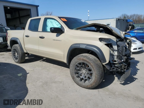 2023 Chevrolet Colorado 4WD Trail Boss with VIN 1GCPTEEK7P1256055, listed as a Copart auction lot 47599195 with Not Provided miles and Salvage Title. Bid and sale history available at carsss.com. Image 4.